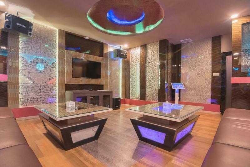 Reddoorz Near Nagoya Hill Hotel Batam Exterior photo