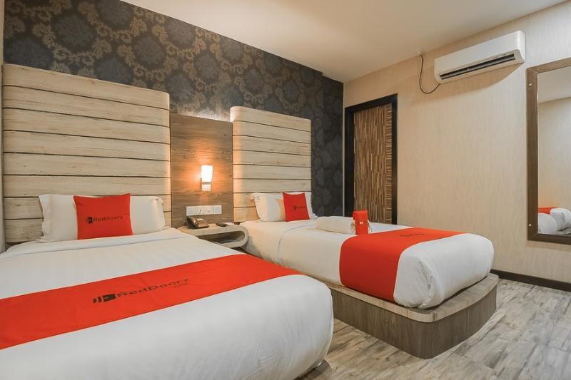 Reddoorz Near Nagoya Hill Hotel Batam Exterior photo